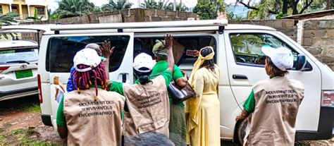 Centrafrique l ONU Femme remet un minibus médical au MOSUCA pour la