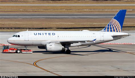 N801UA Airbus A319 131 United Airlines Pepe Ancira JetPhotos