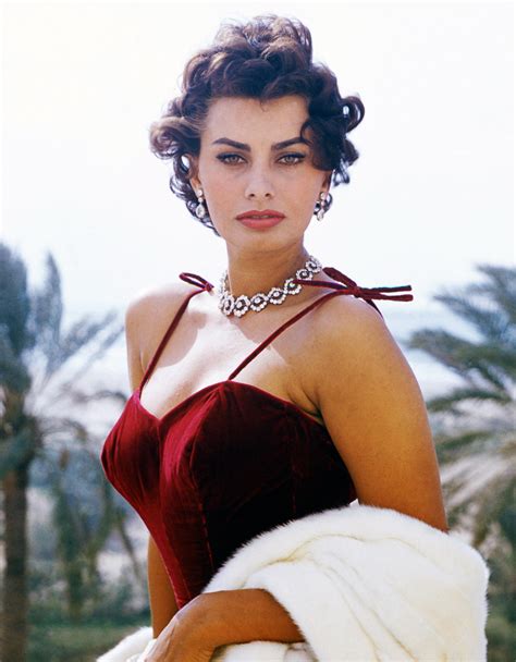 Secretly Bruja — Ohyeahpop Sophia Loren 1964 Globe Photos