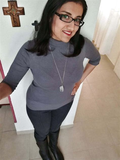 Mexican Milf Shesfreaky