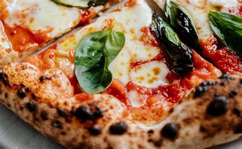 A Cosenza arriva We Love Pizza Festival dedicato all alimento più