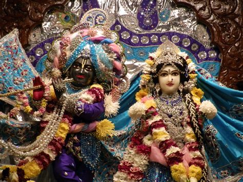 Deity Darshan: 10/28/12 – ISKCON Toronto