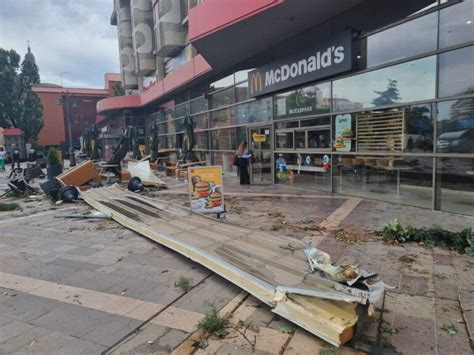 Furtun Devastatoare N Oradea Trafic Blocat N Aproape Tot Ora Ul