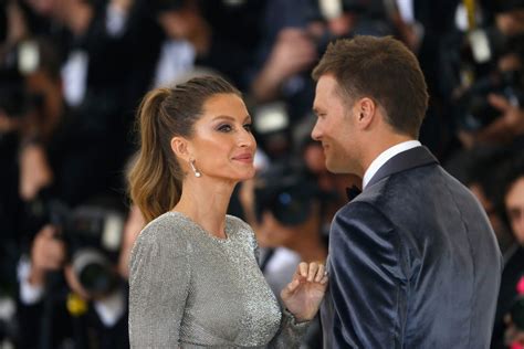Antonio Brown Posts Nude Pic Of Gisele Bundchen Amid Rumors Model Is