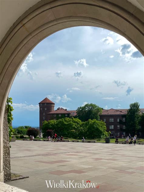 Co Mo Na Zwiedzi Na Wawelu Za Darmo Darmowe Atrakcje