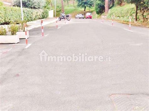 Affitto Appartamento Roma Trilocale In Via Delle Fornaci Buono Stato