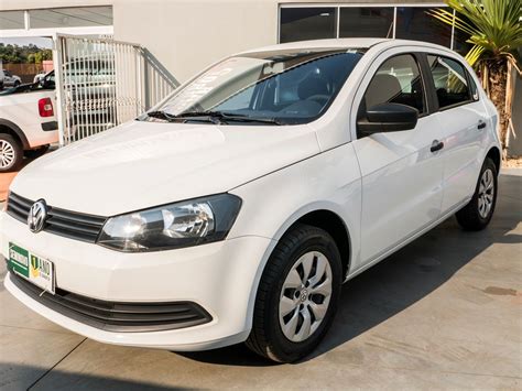 VolksWagen Gol Trendline 1 0 T Flex 8V 5pFlex 4 Portas Cambio Manual