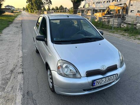 Toyota Yaris 2003r 5 Drzwi 1 3 VVTI Super Stan Zadbana Świdnik OLX pl