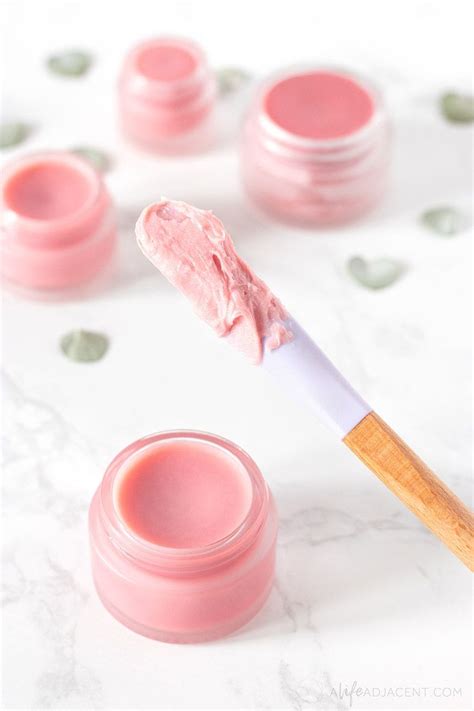 If Youre Wondering What To Do With Old Lipstick Try This Easy Diy