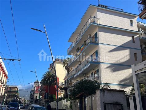 Vendita Appartamento Portici Quadrilocale In Via Armando Diaz