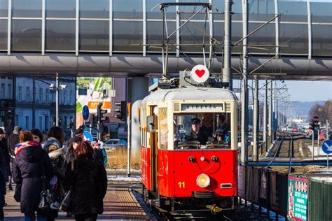 Walentynkowy tramwaj jeździ po Gdańsku