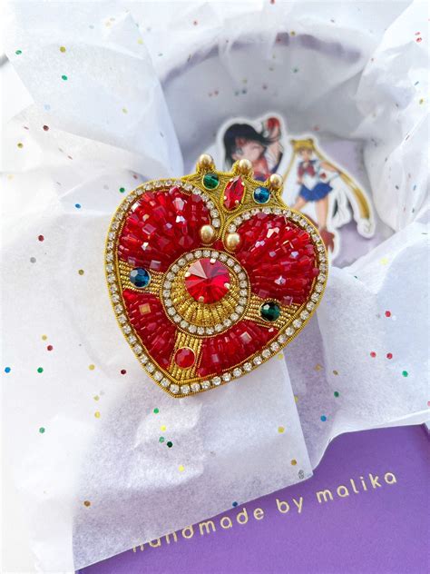 Sailor Moon Beaded Brooch Cosmic Heart Compact Transformation Brooch