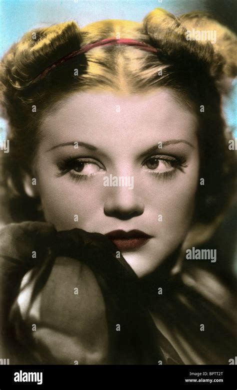 SIMONE SIMON ACTRESS (1936 Stock Photo - Alamy