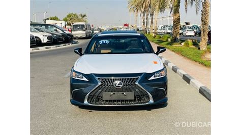 New LEXUS ES 300 2.5L HYBRID GREY 2023 2023 for sale in Dubai - 670623