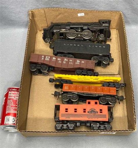 Vintage Lionel Model Trains - Dixon's Auction at Crumpton