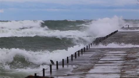 Video Capturing 20 Foot Waves On Lake Michigan Michigan Lake Michigan Lake