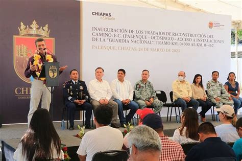 En Palenque Rutilio Escandón inaugura el camino de acceso a las