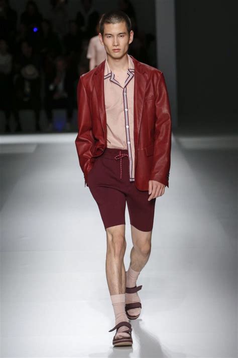 Boss Hugo Boss | Mens fashion summer shorts, Mens fashion sweaters ...