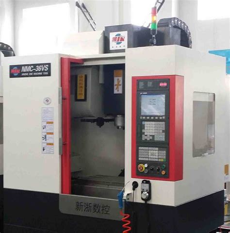 High Quality Metal Lathe Machine Vertical Cnc Milling Machine Vmc With