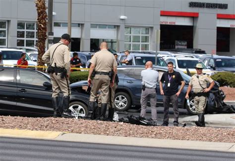 Fatal Crash Shuts Down Sahara Near Jones In Las Vegas Video Las