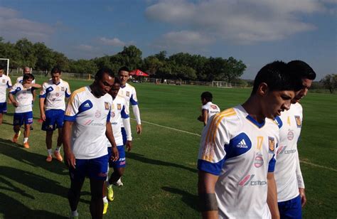 Foto Joffre Guerr N Ya Entrena Con Tigres De M Xico Futbolizados