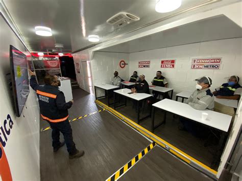 Coca Cola Femsa APEX Simuladores De Manejo