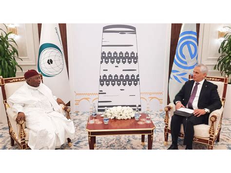 eco  oic strengthen ties  enhance regional cooperation economic