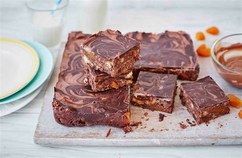 Chocolate Fridge Cake Cake Recipes Tesco Real Food