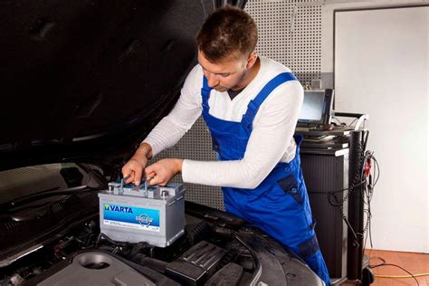 Cómo cuidar la batería del coche ante una ola de calor