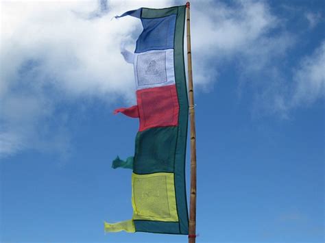 8 Things You Should Know About Tibetan Prayer Flags Before Hanging Them Up