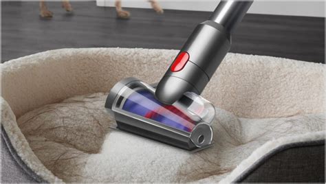 Dyson V12 Detect Slim vacuum cleaner with laser detection launched in ...