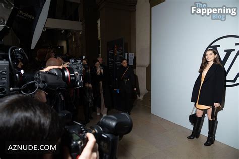 Ana De Armas Sexy Flashes Her Hot Underwear At The Louis Vuitton Fashion Show In Paris AZNude