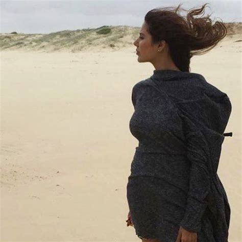 Sonam Bajwa Hot N Sexy Actress