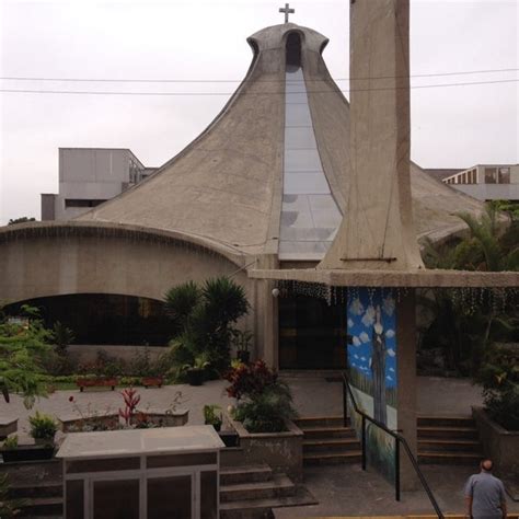 Parroquia Santa Rita De Casia Iglesia En Miraflores