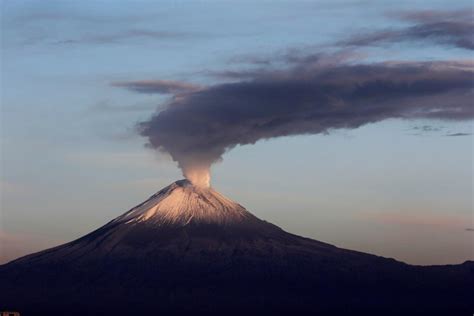 Volc N Popocat Petl Registr Explosi N Esta Madrugada