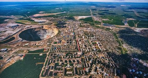 Аэропорт Якутск (YKS) в Якутске — информация, авиабилеты