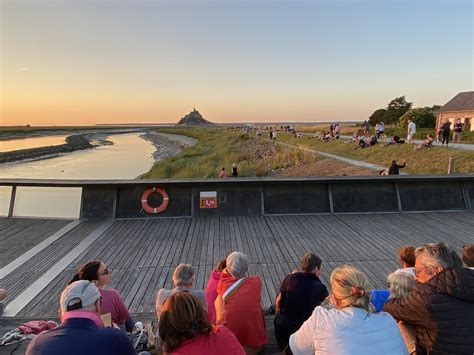 En Images Mont Saint Michel Un Spectacle Son Et Lumi Re A Magnifi