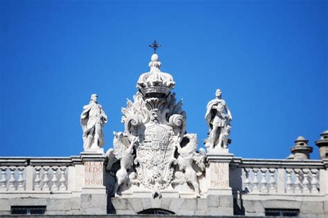 Royal Palace Of Madrid Private Tour With Skip The Line Tickets