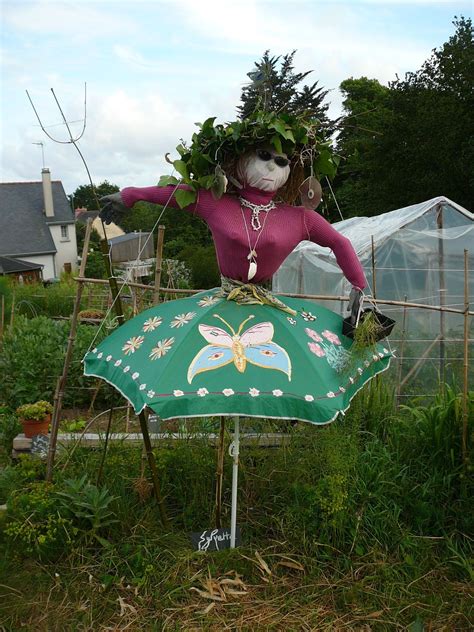 concours de l épouvantail 2012 au potager Vive la création