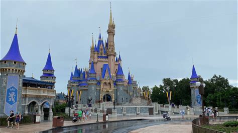 Magic Kingdom Walk In The Rain In 4k Walt Disney World Resort Orlando