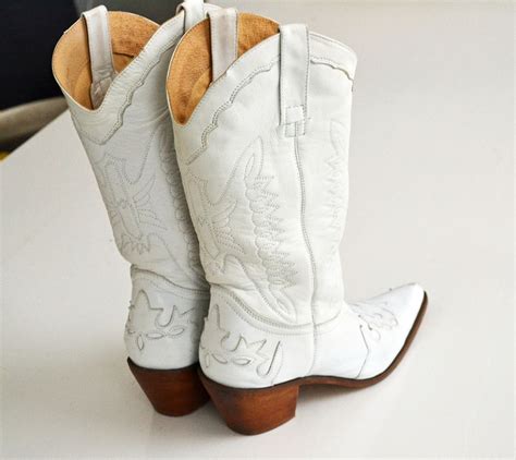 Fashion-Mind: NEW IN | VINTAGE COWBOY BOOTS