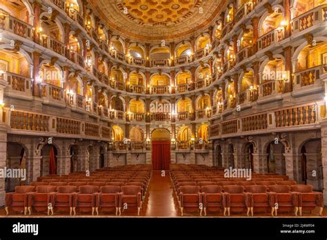 Baroque Bibiena Theatre Italy Hi Res Stock Photography And Images Alamy