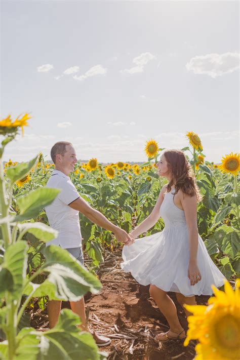 Sunflower Field Engagement Photos — The Overwhelmed Bride Wedding Blog Socal Wedding Planner