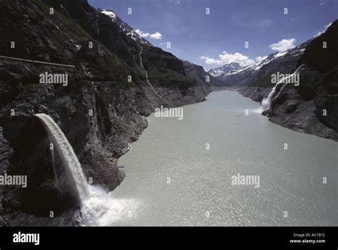 Mauvoisin Dam Hi Res Stock Photography And Images Alamy