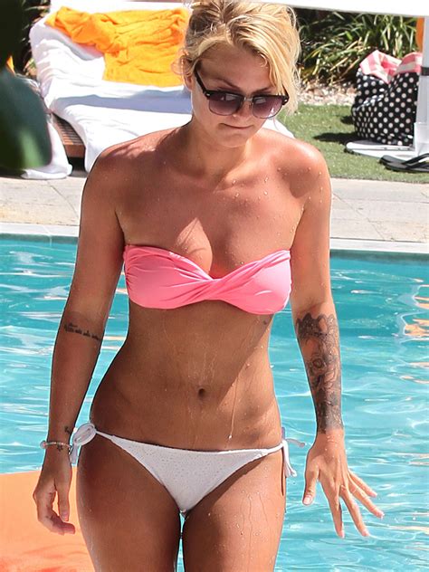 Naked Caroline Receveur Added By K