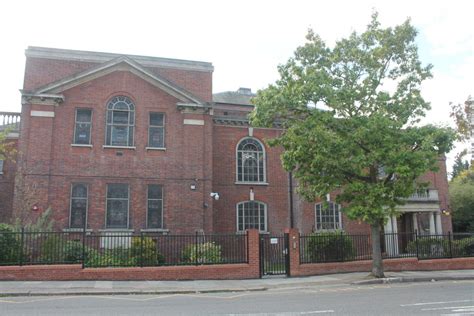 Golders Green Synagogue | Religiana