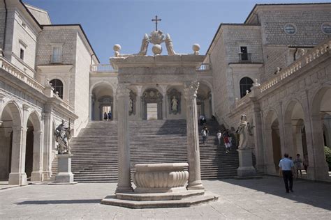 How the Abbey of Monte Cassino turned into a war memorial