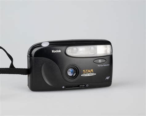 Kodak Star Auto Focus 35mm camera (serial X045) – New Wave Pool