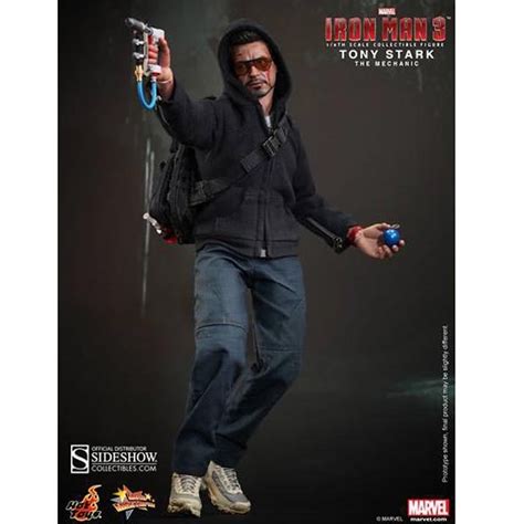 Monkey Depot Boxed Figure Hot Toys Tony Stark The Mechanic