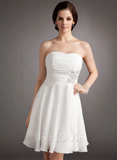 A Line Princess Strapless Knee Length Chiffon Wedding Dress With Ruffle